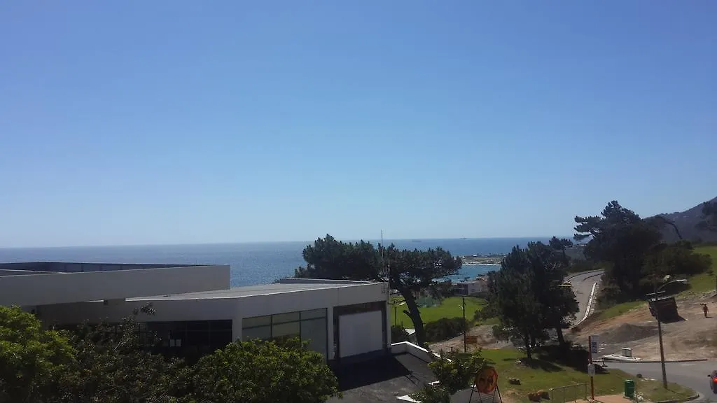 Camps Bay Studio Guesthouse - Studio Cape Town Apartment