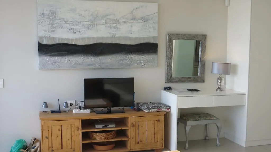 Appartamento Camps Bay Studio Guesthouse - Studio Città del Capo